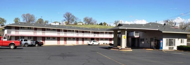 Motel 6 Pendleton, Or - West Экстерьер фото