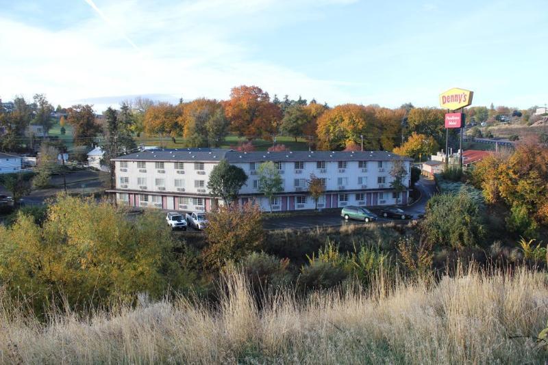 Motel 6 Pendleton, Or - West Экстерьер фото