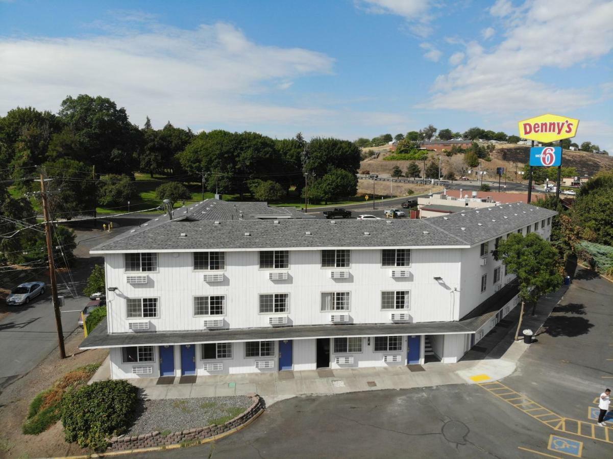Motel 6 Pendleton, Or - West Экстерьер фото